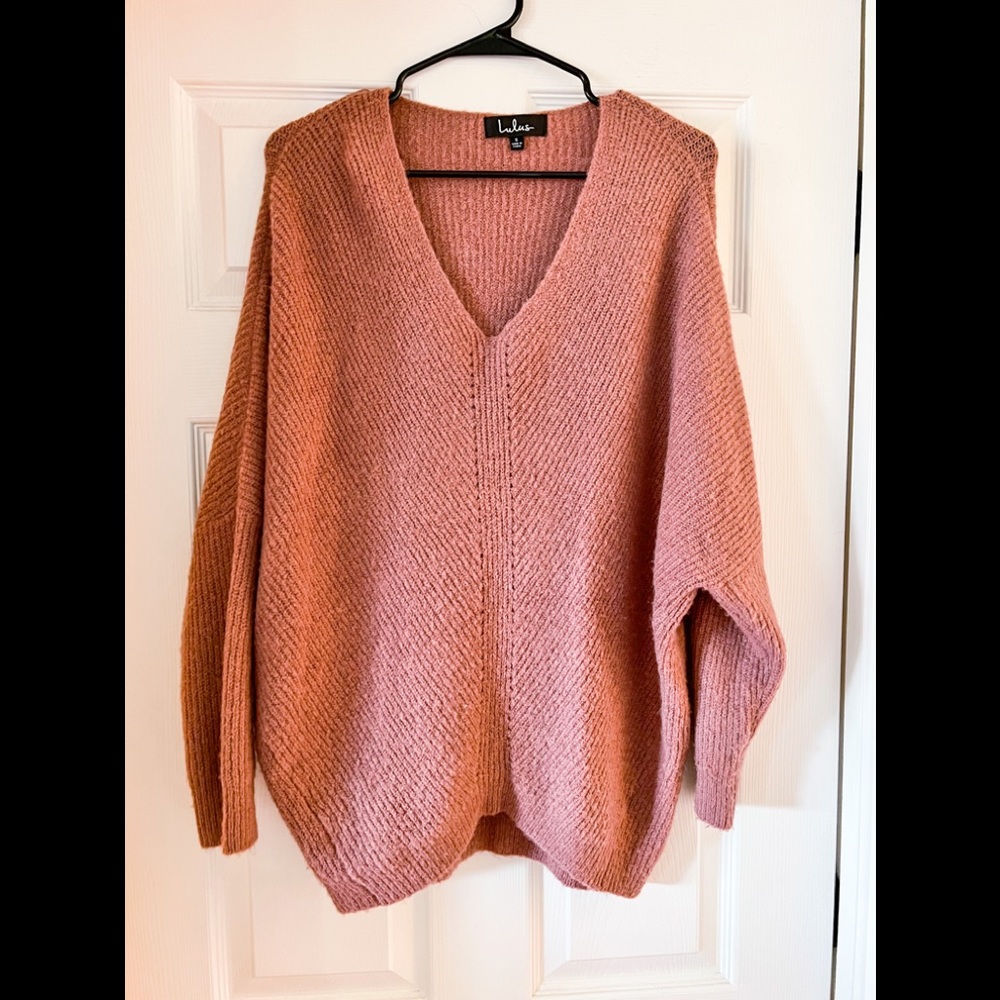 WORN ONCE! Lulu’s V neck sweater, size small